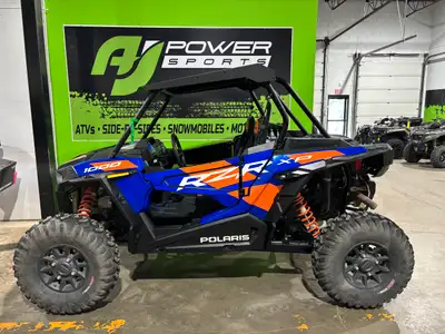 2022 POLARIS RZR XP 1000 SPORT RECONNECT WITH CANADA!!!! Get out and enjoy the trails!!!! This RZR X...