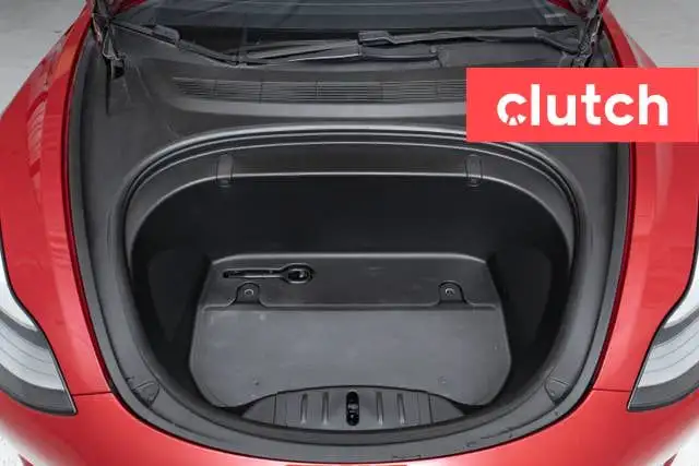 2019 Tesla Model 3 Standard Range w/ Autopilot, Navigation, Glas in Cars & Trucks in Bedford - Image 30