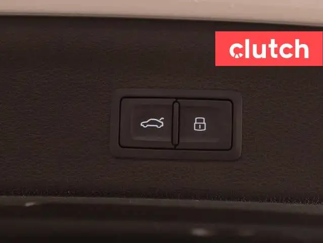 2022 Audi Q3 45 Komfort AWD w/ Apple CarPlay & Android Auto, Pan in Cars & Trucks in Ottawa - Image 41
