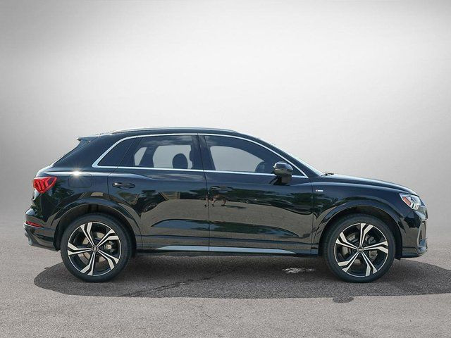 2023 Audi Q3 Technik | Moonroof | Navigation | Rear Camera in Cars & Trucks in Windsor Region - Image 4