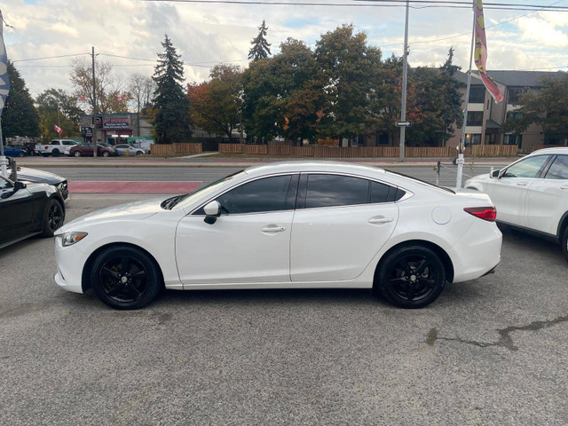 2014 Mazda Mazda6 4dr Sdn 2.5L in Cars & Trucks in City of Toronto - Image 2