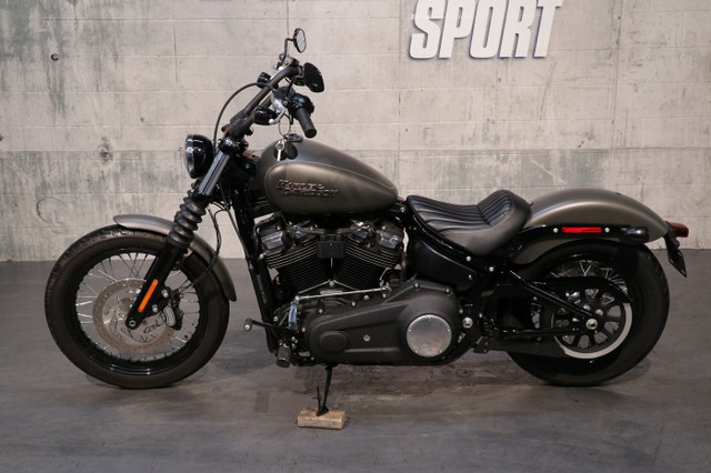 2019 Harley-Davidson SOFTAIL STREET BOB 107 ABS in Street, Cruisers & Choppers in Laurentides - Image 3