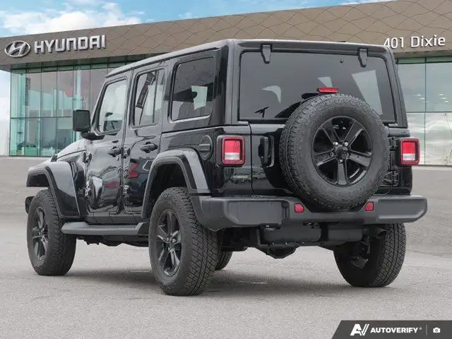 2021 Jeep Wrangler Unlimited Altitude in Cars & Trucks in Mississauga / Peel Region - Image 4