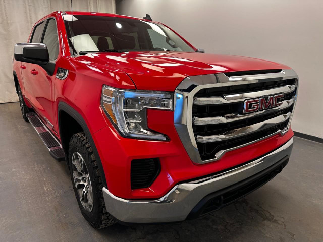 2022 GMC Sierra 1500 Limited SLE 3.0L DURAMAX 6CYL | HEATED F... in Cars & Trucks in Lethbridge
