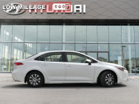 Low Mileage, Heated Seats, Lane Keep Assist, Proximity Key, Blind Spot Detection, Apple CarPlay! Com... (image 1)