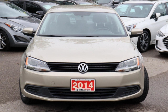  2014 Volkswagen Jetta Trendline+ | Auto | Pwr Group | Bluetooth in Cars & Trucks in Oshawa / Durham Region - Image 4