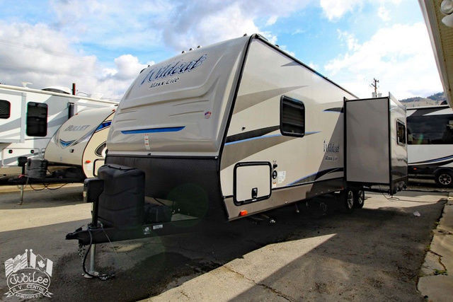 2019 Forest River Wildcat Maxx 245RGX in Travel Trailers & Campers in Kamloops - Image 3