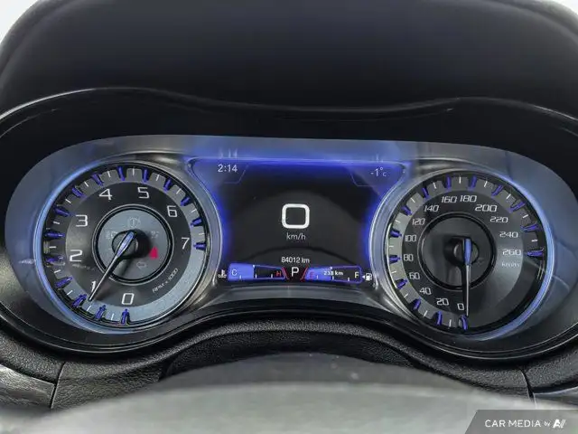 2022 Chrysler 300 300 Touring L | Leather | Nav | Apple Carplay in Cars & Trucks in Guelph - Image 17