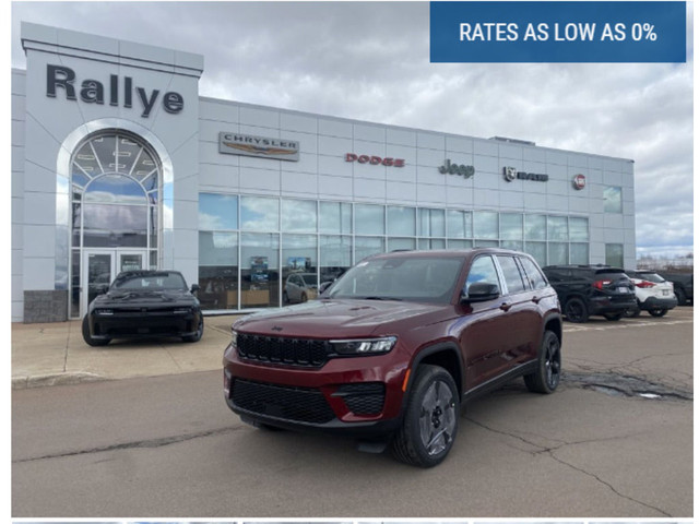 2025 Jeep Grand Cherokee Altitude 4x4 in Cars & Trucks in Moncton - Image 2