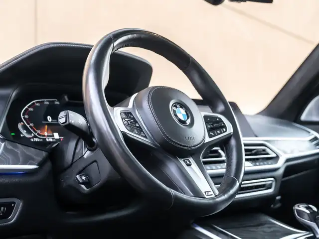 2019 BMW X7 xDrive40i - M PKG I Indiv. Interior I No Accidents in Cars & Trucks in Saskatoon - Image 11