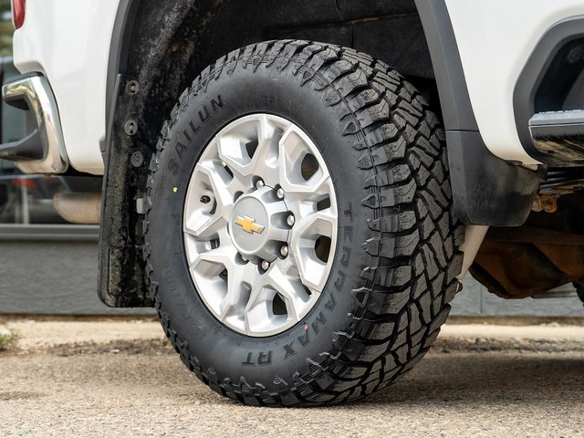 2023 Chevrolet Silverado 3500 LTZ in Cars & Trucks in Saskatoon - Image 3