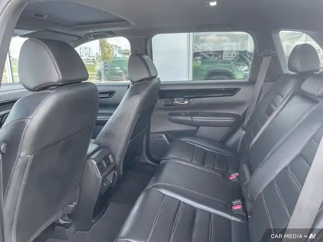 2023 Honda CR-V HYBRID Touring Hybrid Efficiency, AWD, Honda Sen in Cars & Trucks in Medicine Hat - Image 24