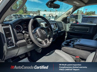 Recent Arrival! 4WD. Odometer is 12595 kilometers below market average! Bright White Clearcoat 2022... (image 9)