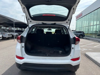 2018 HYUNDAI TUCSON PREFERRED AWD | BACK UP CAMERA | HEATED SEATS | BLIND SPOT - Remote Keyless Entr... (image 4)