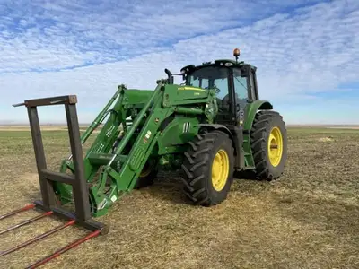 John Deere 6.8L 155Hp, 20/20 40K Power Quad Plus w/Diff. Lock LH Reverser, MFWD w/TLS Suspension, Mi...