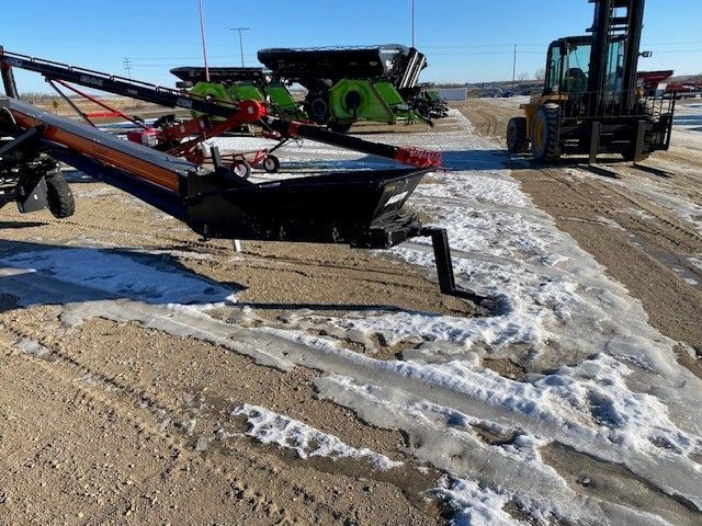 2023 Batco 1549 UCX3 Conveyor in Farming Equipment in Regina - Image 2