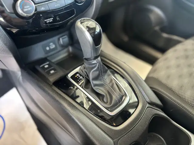 2021 Nissan Qashqai Sv awd SV AWD * toit ouvrant in Cars & Trucks in Laval / North Shore - Image 20