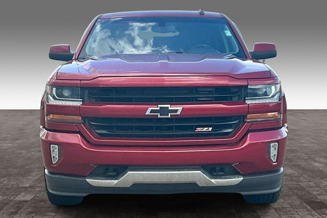 2018 Chevrolet Silverado 1500 4WD LT Z71 CREWCAB in Cars & Trucks in Edmonton - Image 3