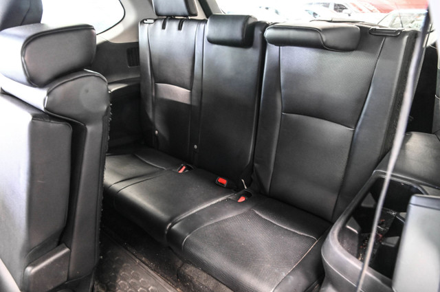 2024 Toyota GRAND HIGHLANDER HYBRID XLE Hybrid AWD | 8 places |  in Cars & Trucks in City of Montréal - Image 4