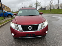 SERVICE RECORDS *** RUSTY SUBFRAME** CRACKED WINDSHIELD*** PLATINUM ** REMOTE STARTER **** DVD *** S... (image 2)