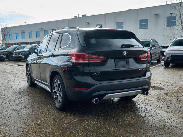 2021 BMW X1 xDrive28i | Panoramic Sunroof | Backup Cam in Cars & Trucks in Edmonton - Image 3