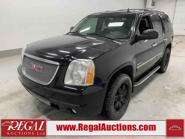 2012 GMC YUKON DENALI DENALI in Cars & Trucks in Calgary - Image 2