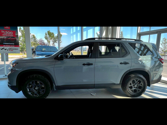 2025 Honda Pilot TrailSport **POWER LIFTGATE**HONDA SENSING S... in Cars & Trucks in Grande Prairie - Image 2