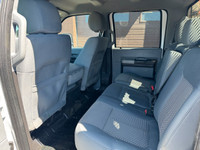 2013 Ford F-350 XLT Flat Deck 6.2L V8 Gas 240,348 KM 4X4 SRW 8 FT 10" Bed Power Windows, Power Doors... (image 9)