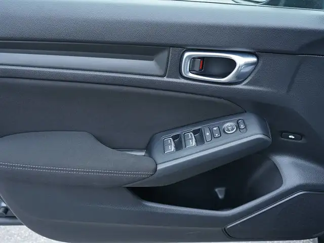2022 Honda Civic Sedan Sport | Winter Tires | Honda Certified in Cars & Trucks in Hamilton - Image 17