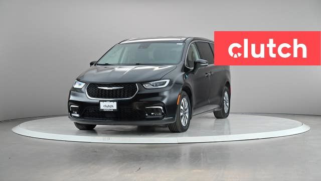 2023 Chrysler Pacifica Hybrid Touring-L w/ Apple CarPlay, Heated in Cars & Trucks in City of Toronto - Image 2