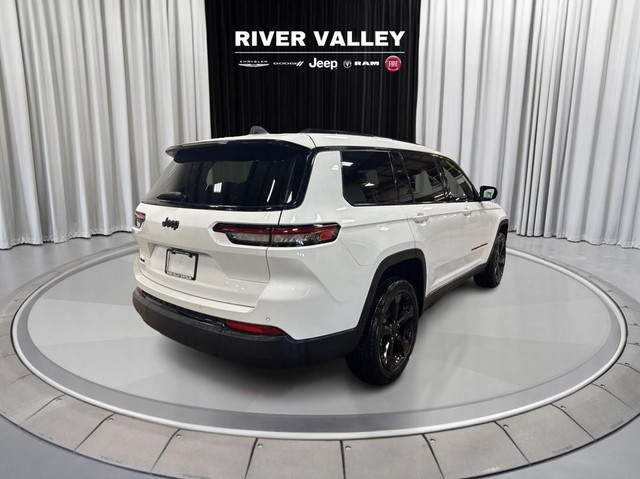 2024 Jeep Grand Cherokee L in Cars & Trucks in Strathcona County - Image 3