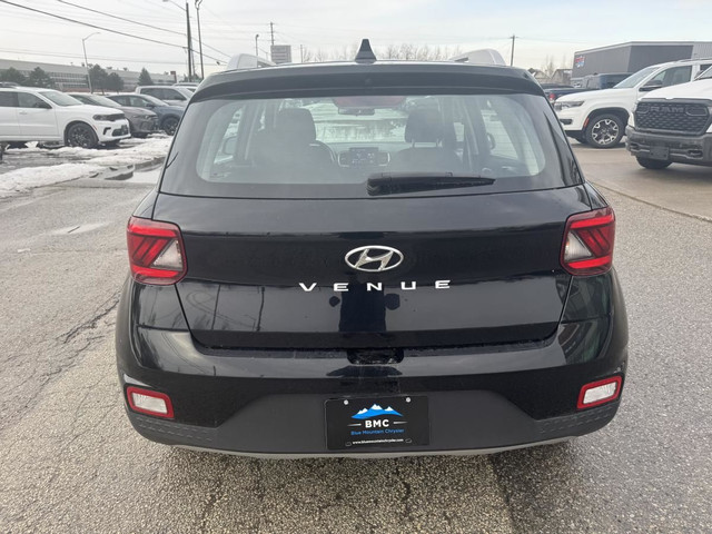 2022 Hyundai Venue Preferred in Cars & Trucks in Barrie - Image 4