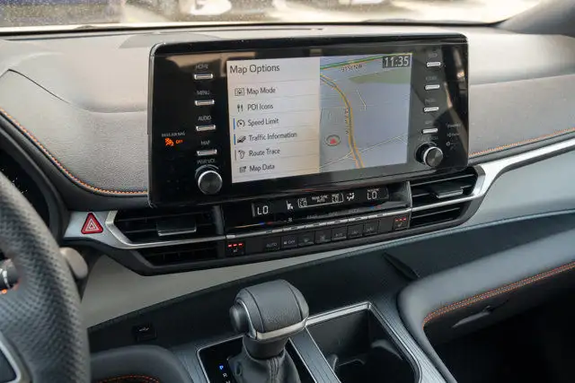 2024 Toyota Sienna XSE AWD in Cars & Trucks in Edmonton - Image 23