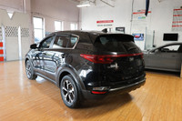 Special Finance Price: $18,499 | Cash Price: $19,9 99 2020 Kia Sportage LX AWD - No Accidents, Clean... (image 3)
