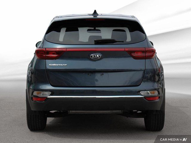 2022 Kia Sportage LX | Fwd | One Owner | Clean Carfax in Cars & Trucks in Hamilton - Image 4