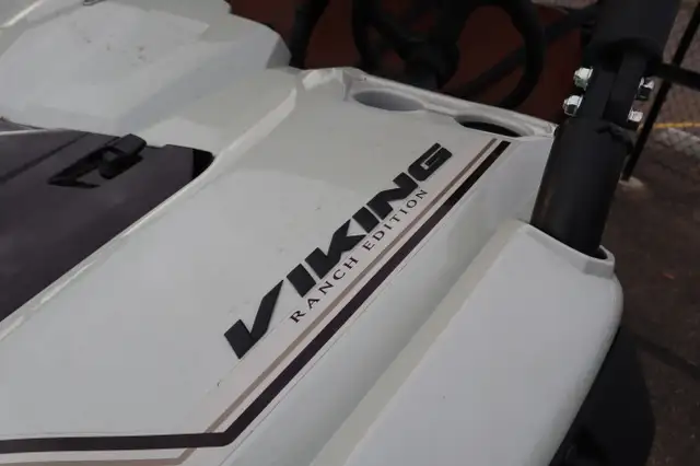 2025 Yamaha Viking SE Winter White in ATVs in Edmonton - Image 9