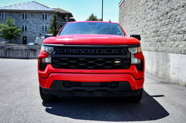 2022 Chevrolet Silverado 1500 Custom • REMOTE START • EZ LIFT TA in Cars & Trucks in Kingston - Image 4