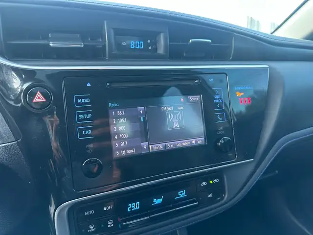 2019 Toyota Corolla SE | Sunroof | Leather in Cars & Trucks in City of Toronto - Image 15