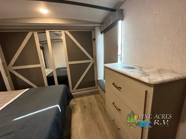 2024 Forest River RV Wildwood Heritage Glen 369BL in Travel Trailers & Campers in Truro - Image 28