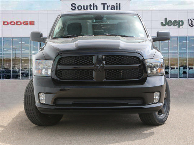 2022 Ram 1500 Classic Express 4x4 | 6'4Box|HEATED SEATS in Cars & Trucks in Calgary - Image 2