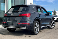 Like New Smoke Free Well Equipped with Heated Steering Wheel , Active Lane Assist , Car Play , Front... (image 4)