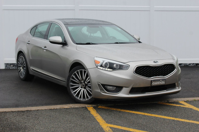 2014 Kia Cadenza Premium | Lthr | SunRoof | Cam | HtdSeats | Aux in Cars & Trucks in Saint John - Image 2