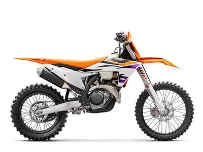 2024 KTM 450 XC-F The 2024 KTM 450 XC-F rolls into the pits already armed with the learnings of past...