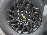 Engine: 0L L/100Km City: 3.5 L/100Km Hwy: 4.0 Safety Equipment Compatibilité avec les services conne... (image 7)