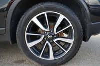--BIG ADVENTURES START WITH BIG DEALS - ALL JUNE AT ADRENALIN MOTORS-- The 2017 Nissan Rogue SL AWD... (image 9)