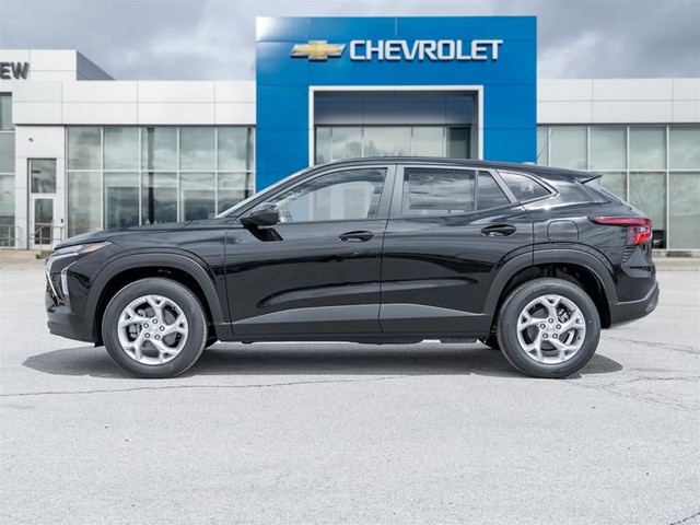 2025 Chevrolet Trax LS in Cars & Trucks in Mississauga / Peel Region - Image 3