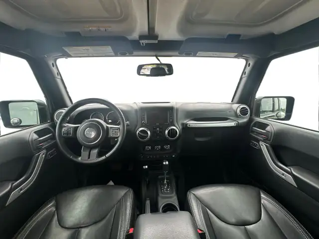 2017 Jeep Wrangler Unlimited Sahara in Cars & Trucks in Oshawa / Durham Region - Image 19