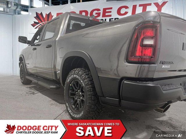2025 Ram 1500 Rebel 4x4 Crew Cab 5'7 Box in Cars & Trucks in Saskatoon - Image 4