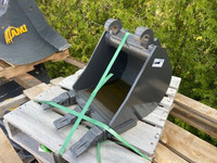 NH 12 INCH EXCAVATOR BUCKET