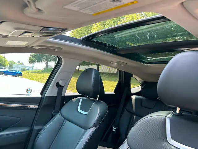 2022 Hyundai Tucson Preferred w/Trend Package LOW KMS| ONE OW... in Cars & Trucks in Markham / York Region - Image 12